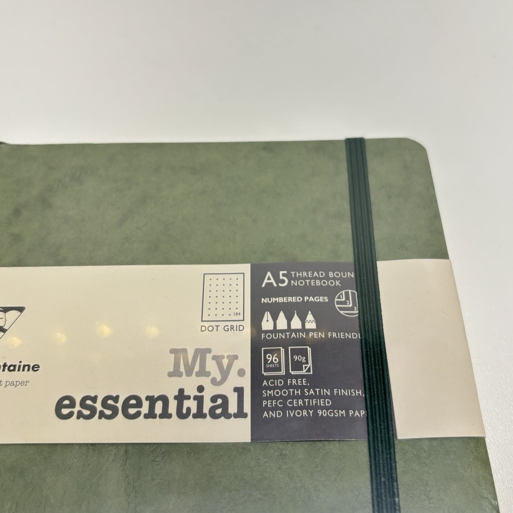 2 Clairefontaine My Essential A5 Thread Bound Notebooks 96 Sheets Dot Grid - Picture 5 of 9